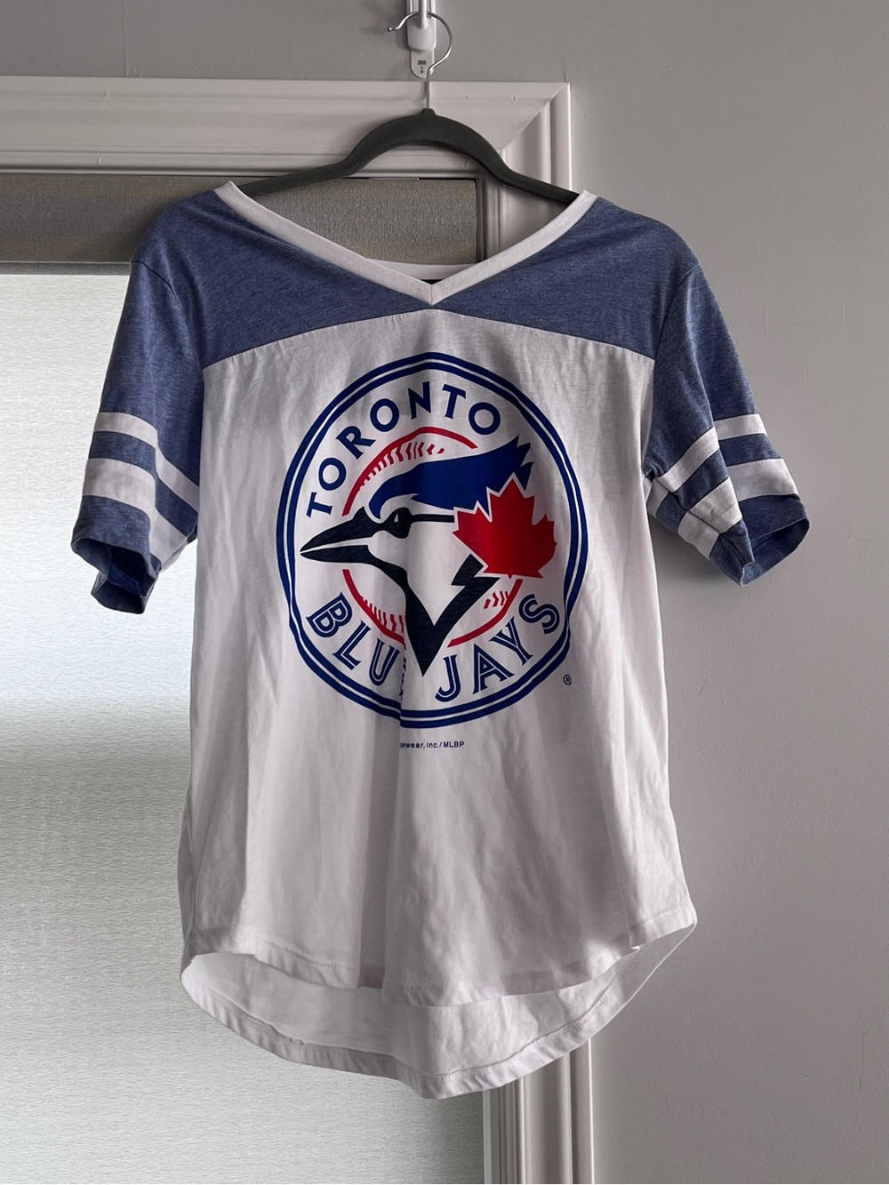 Toronto Blue Jays Women’s V-Neck Baseball Tee - White & Blue
